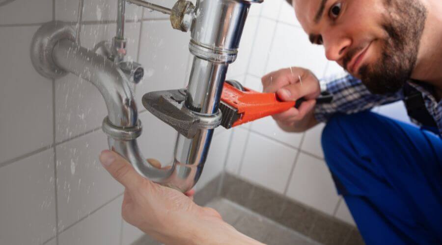 Professional bathroom faucet installation in University Center, MI